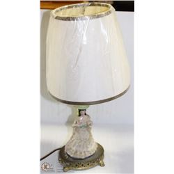33)BRASS AND CERAMIC LADY LAMP