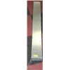 Image 1 : 50" ALUMINUM FISHING CASE WITH LOCK & KEY
