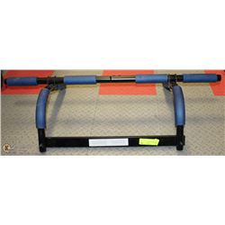 DOOR CHIN UP BAR