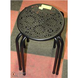 2 METAL BLACK STOOLS/PLANT STANDS