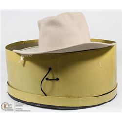 VINTAGE COWBOY HAT IN STETSON BOX