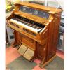 Image 2 : EARLY 1900S ANTIQUE HARMONIUM (PUMP ORGAN)