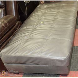 GREY LEATHERETTE LARGE OTTOMAN