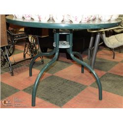 ROUND PATIO TABLE