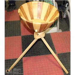 WOOD SALAD BOWL WITH STAND