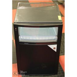 DOMESTIC LOCKING BEER FRIDGE WITH KEY