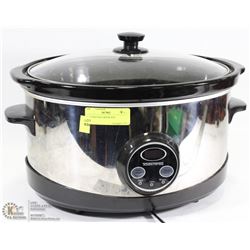 21) TOASTESS CROCK POT