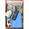 Image 1 : BOX OF BEADING SUPPLIES