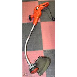 B&D 7.2 AMP WEEDEATER, ADJUSTABLE LENGTH AND