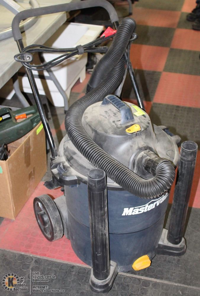 MASTERVAC 12 GALLON WET/DRY VACUUM