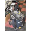 Image 1 : MASTERVAC 12 GALLON WET/DRY VACUUM