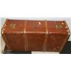 Image 1 : VINTAGE TRUNK - NO KEYS