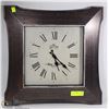 Image 1 : DECORATIVE WALL CLOCK (20"X20")