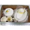 Image 1 : FLAT OF ASSORTED CHINA INCL ROYAL WINTON GRIMWADES