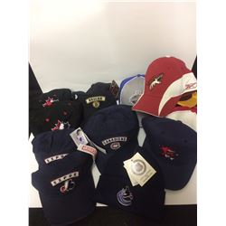 LOT OF VARIOUS SPORTS TEAMS BASEBALL CAPS (HABS, BRUINS, EXPOS, CANUCKS)