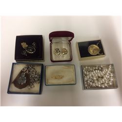 VARIOUS WOMEN'S ESTATE JEWELRY (NECKLACES, PENDANTS)