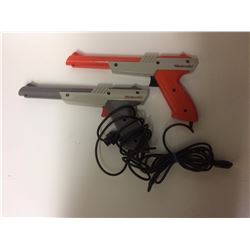 NINTENDO ZAPPER GUNS LOT