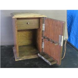 Vintage tobacco and pipe box