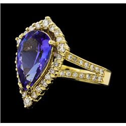 3.10 ctw Tanzanite and Diamond Ring - 14KT Yellow Gold