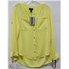 Image 1 : BLOUSE - BUTTON UP SLEEVES SIZE 6