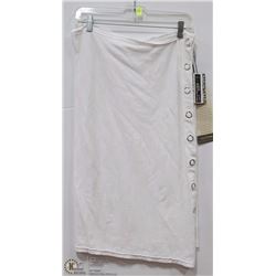 WHITE KNEE LENGTH SKIRT WITH BUTTONS ONE SIZE