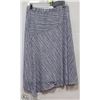 Image 1 : KNEE LENGTH STRIPED SKIRT SIZE MED