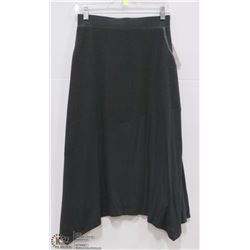 LONG RIB KNIT SKIRT SIZE LARGE