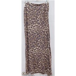 MAXI LEOPARD PRINT SKIRT SIZE LARGE