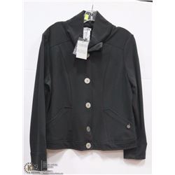 LARGE BUTTON JACKET SIZE MEDIUM