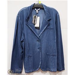 DISTRESSED DENIM JACKET SIZE XL