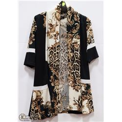 LARGE PRINT CARDIGAN/TOPPER SIZE LARGE