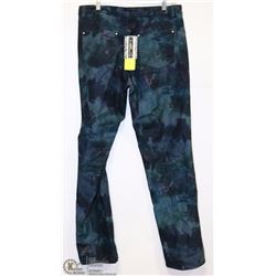 REVERSIBLE JEANS SIZE 12