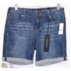 Image 1 : JEAN SHORTS SIZE 4