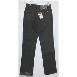 BLACK JEANS SIZE  00