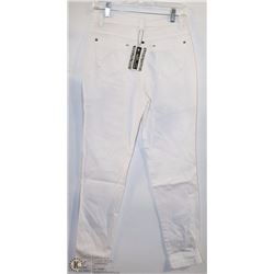 WHITE JEANS SIZE 10