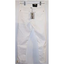 WHITE HIGH RISE CROP JEANS SIZE 25