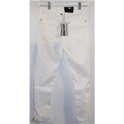 WHITE HIGH RISE CROP JEANS SIZE 26