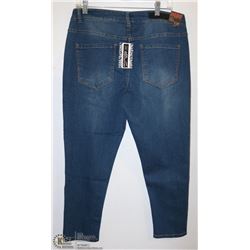 LIVERPOOL SKINNY ANKLE MED WASH JEAN SIZE 12