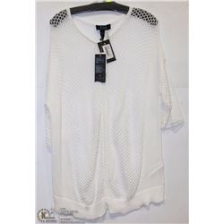 WHITE OPEN KNIT SWEATER SIZE XL