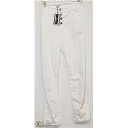 WHITE SKINNY BUTTON FRONT PANTS SIZE XL