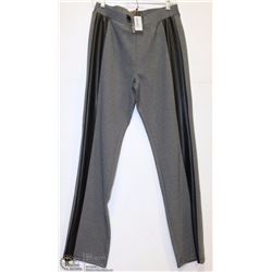 CHECKER PRINT LEGGING WITH LEATHER SIDES SIZE MED