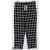 Image 1 : BLACK & WHITE PRINT CAPRIS SIZE 10