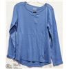 Image 1 : BLUE CREW NECK LONG SLEEVE TOP SIZE MED
