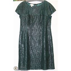 GREEN LACE OVERLAY DRESS SIZE `14