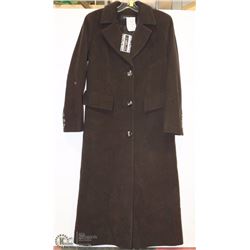 BROWN LONG BUTTON UP FELT COAT SIZE 2