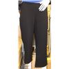 Image 1 : BLACK BASIC CROP PANT SIZE LARGE
