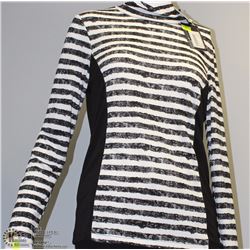 STRIPED MOCK NECK LONG SLEEVE TOP SIZE XS