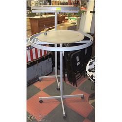 PAIR OF ROUND METAL CLOTHING RACKS WITH TOP