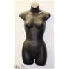 Image 1 : BLACK FULL TORSO HANGING WALL MANNEQUIN