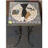 Image 1 : DECORATIVE METAL TABLE 12 X 12 X 19